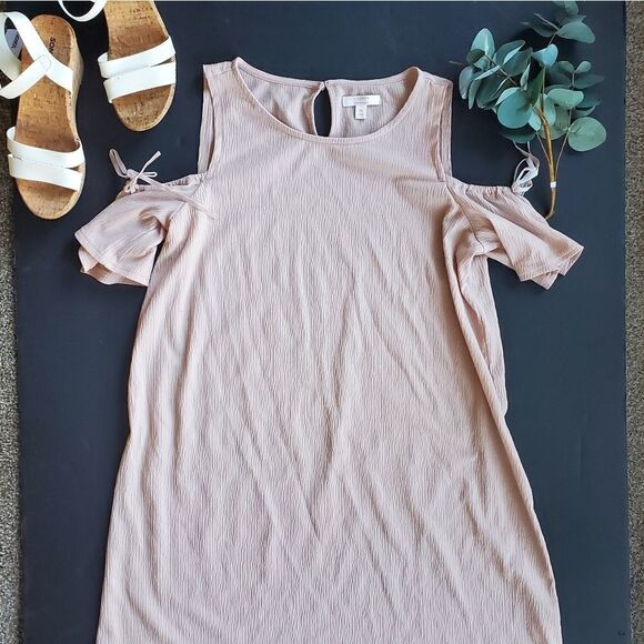 LC Lauren Conrad Dresses & Skirts - Lauren Conrad Light Pink Shift Dress